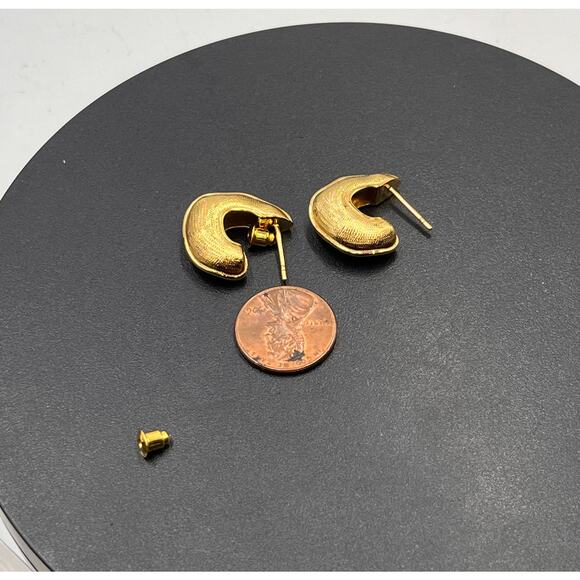 Missoma Small Organic Textured and Smooth Hoop - Picture 7 of 9